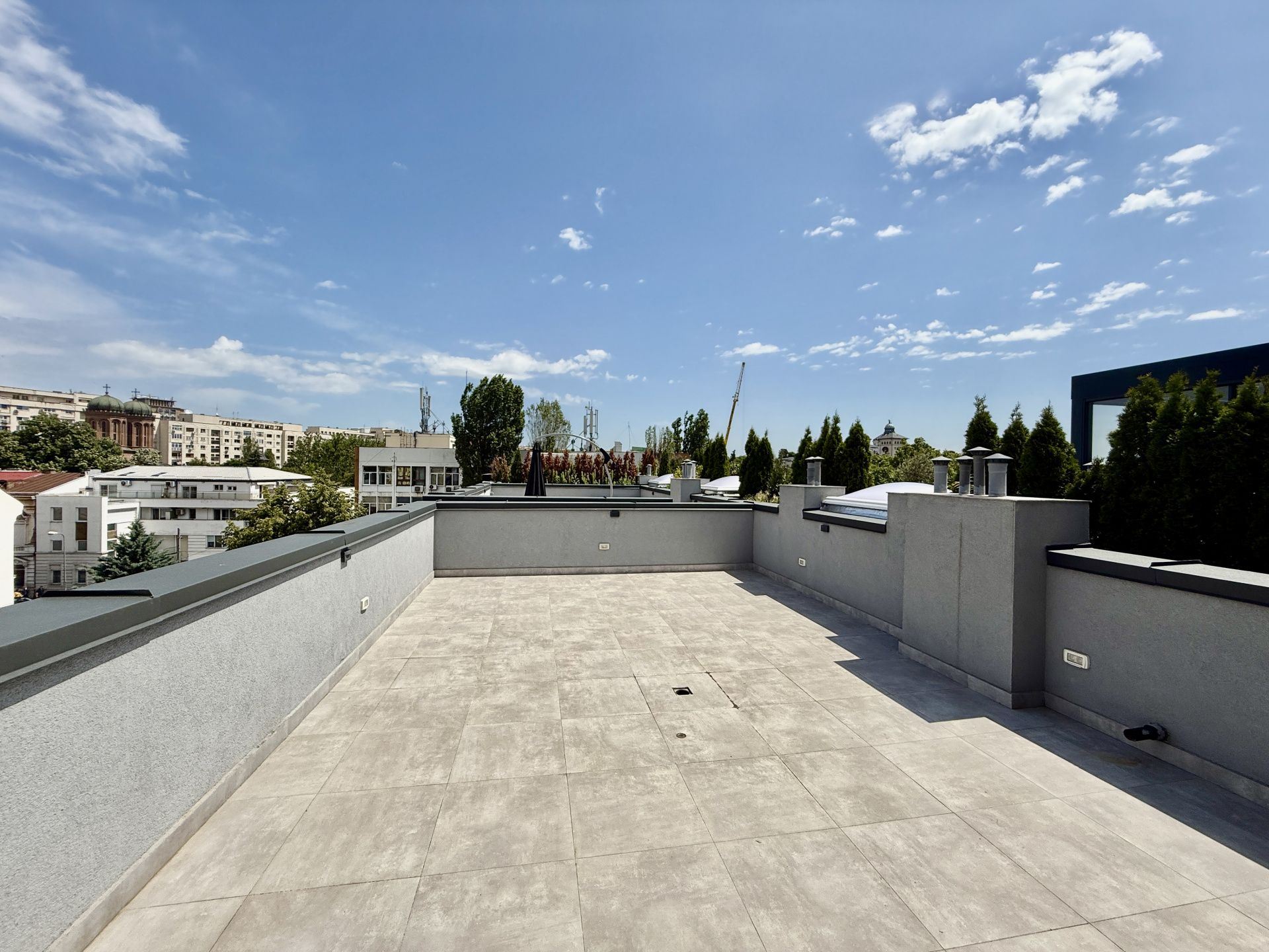 Unirii, apartament cu terasa proprie 40mp, priveliste panoramica 360grade