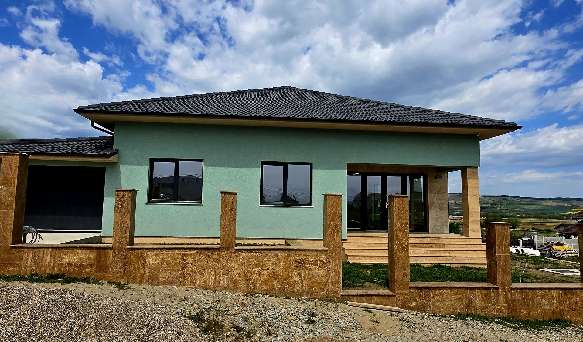 Casa individuala cu 4 camere,premium,169 mp utili,500 mp teren,Micesti