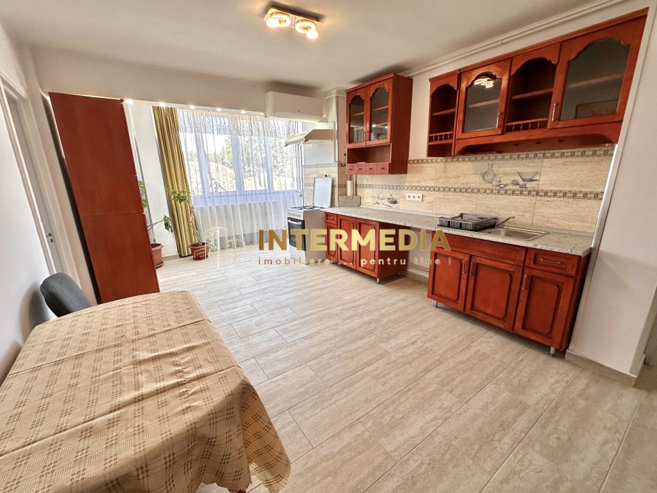 Apartament 2 Camere CENTRU de Inchiriat MOBILAT Alba Iulia zona Primariei — fotografia 3