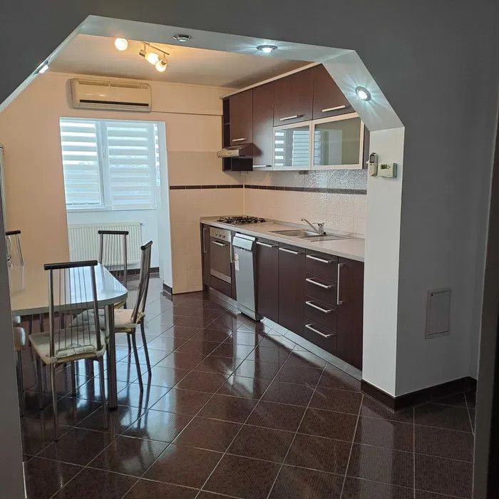 Apartament 2 camere, balcon mare, zona Strand — fotografia 3