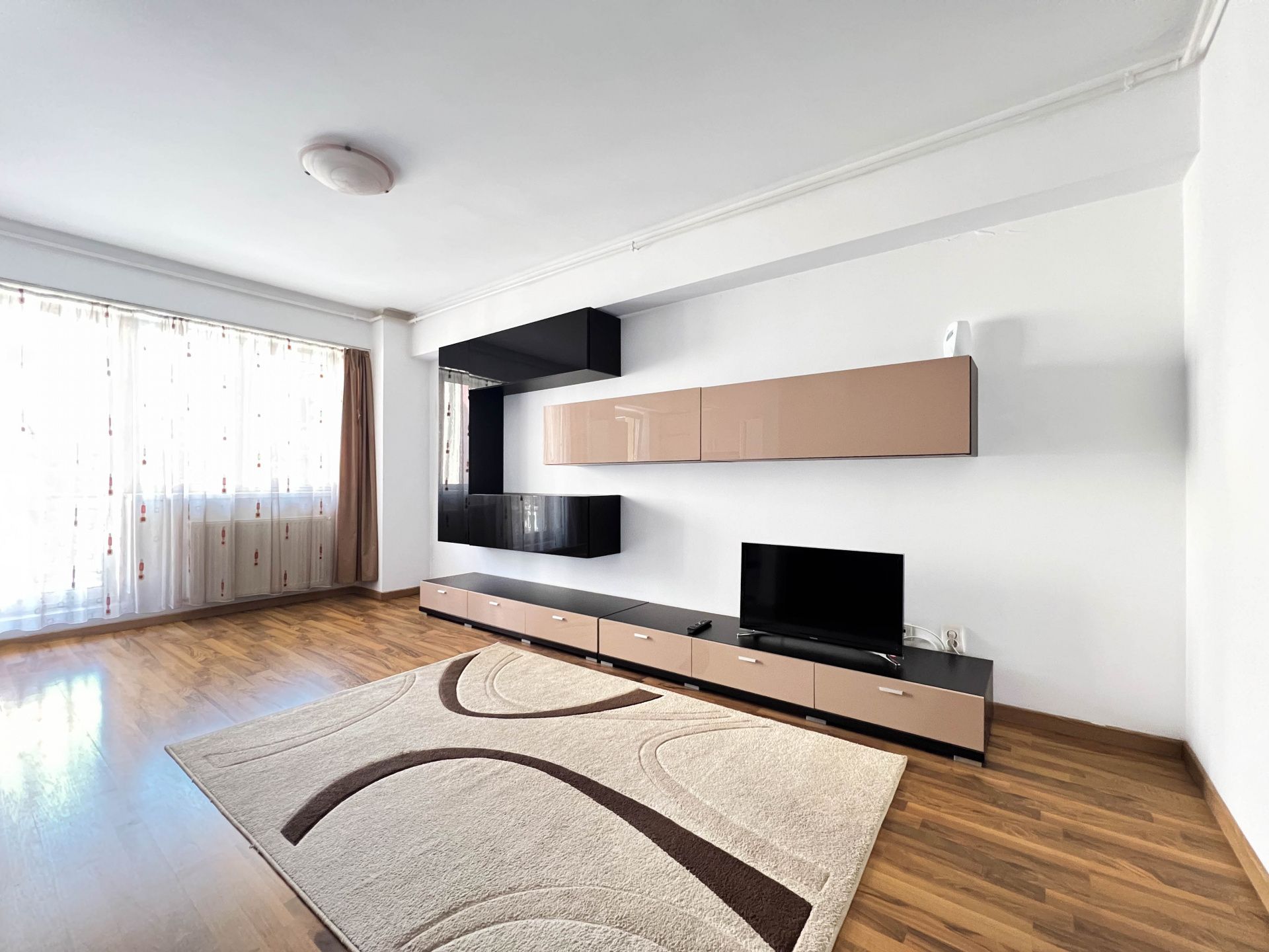 Apartament cu 1 camera + nisa de dormit, Marasti | Zona Iulius Mall