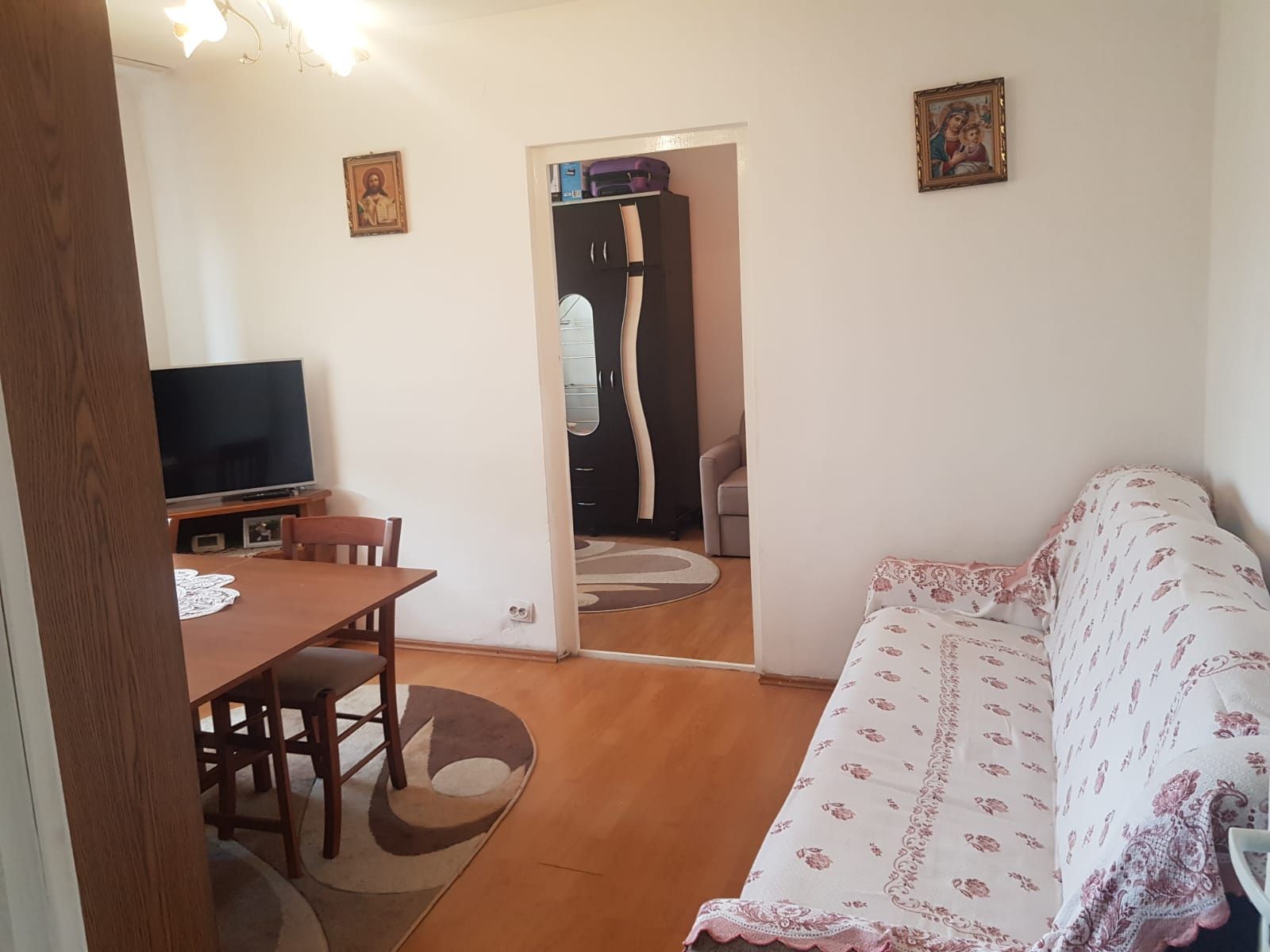 Apartament 2 camere zona Vasile Aaron — fotografia 1