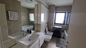Imagine 13700
