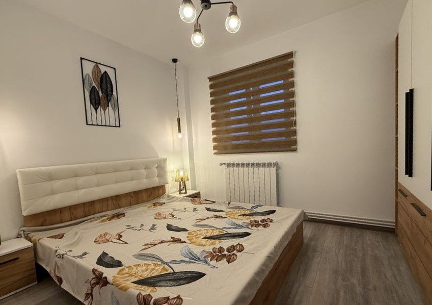 Apartament 3 camere 2 bai zona Spital — fotografia 3