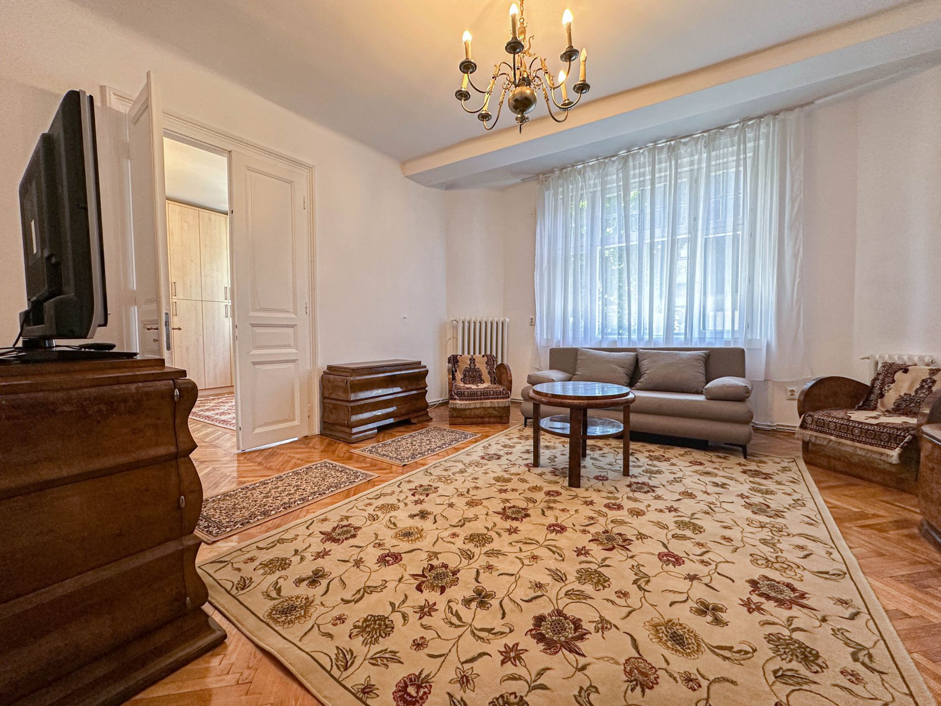 Apartament 3 camere | ULTRACENTRAL | Strada Emile Zola - Carturesti