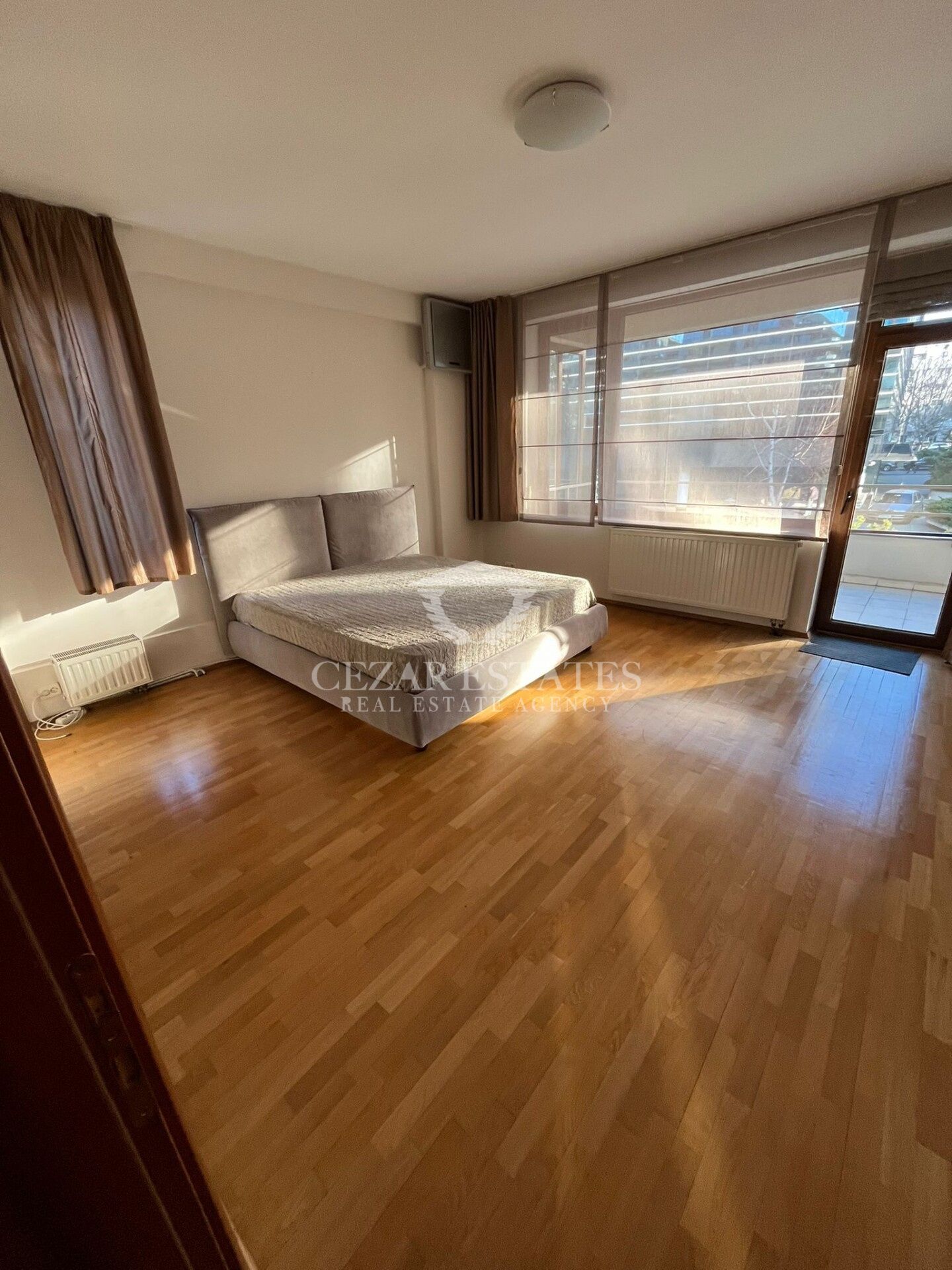 HERASTRAU NORDULUI APARTAMENT 5 CAMERE VEDERE LIBERA — fotografia 3