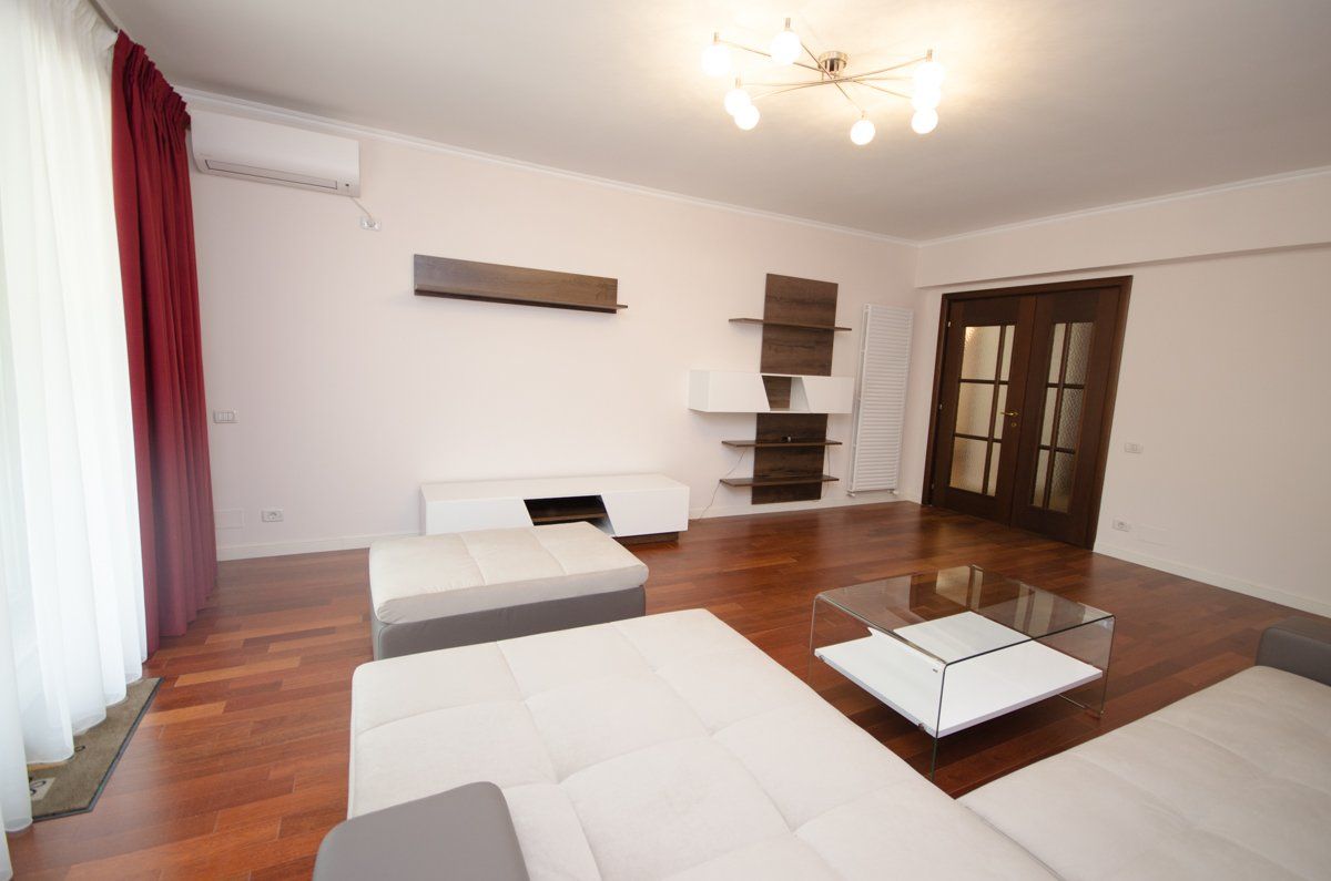 Apartament in Parcul Kiseleff