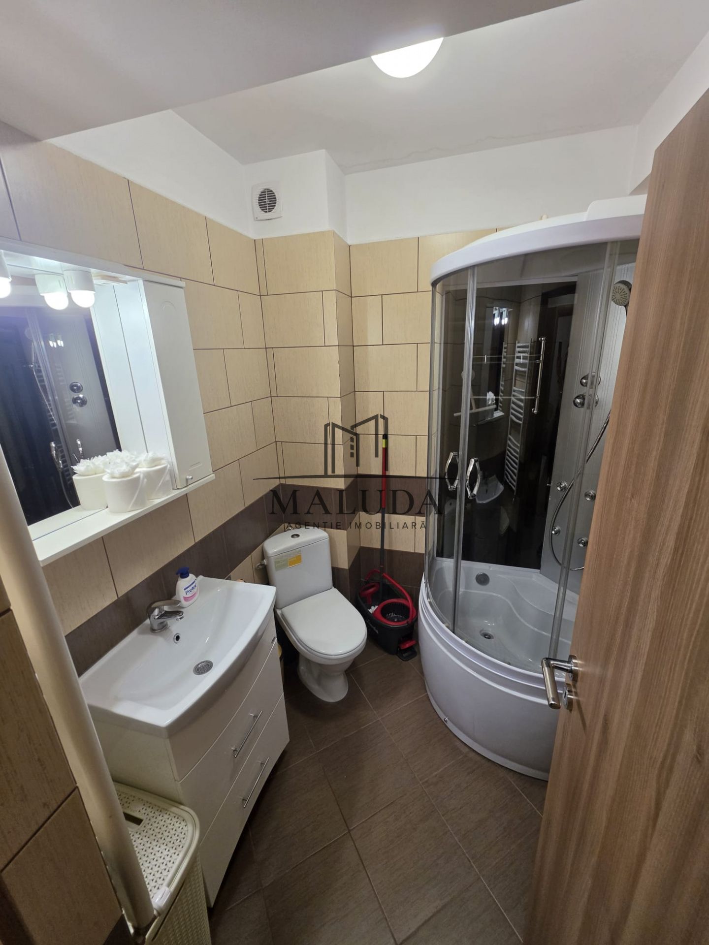 Imagine 371
