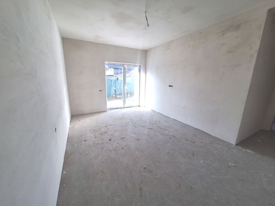 De vanzare apartament 2 camere etaj 1 in Selimbar
