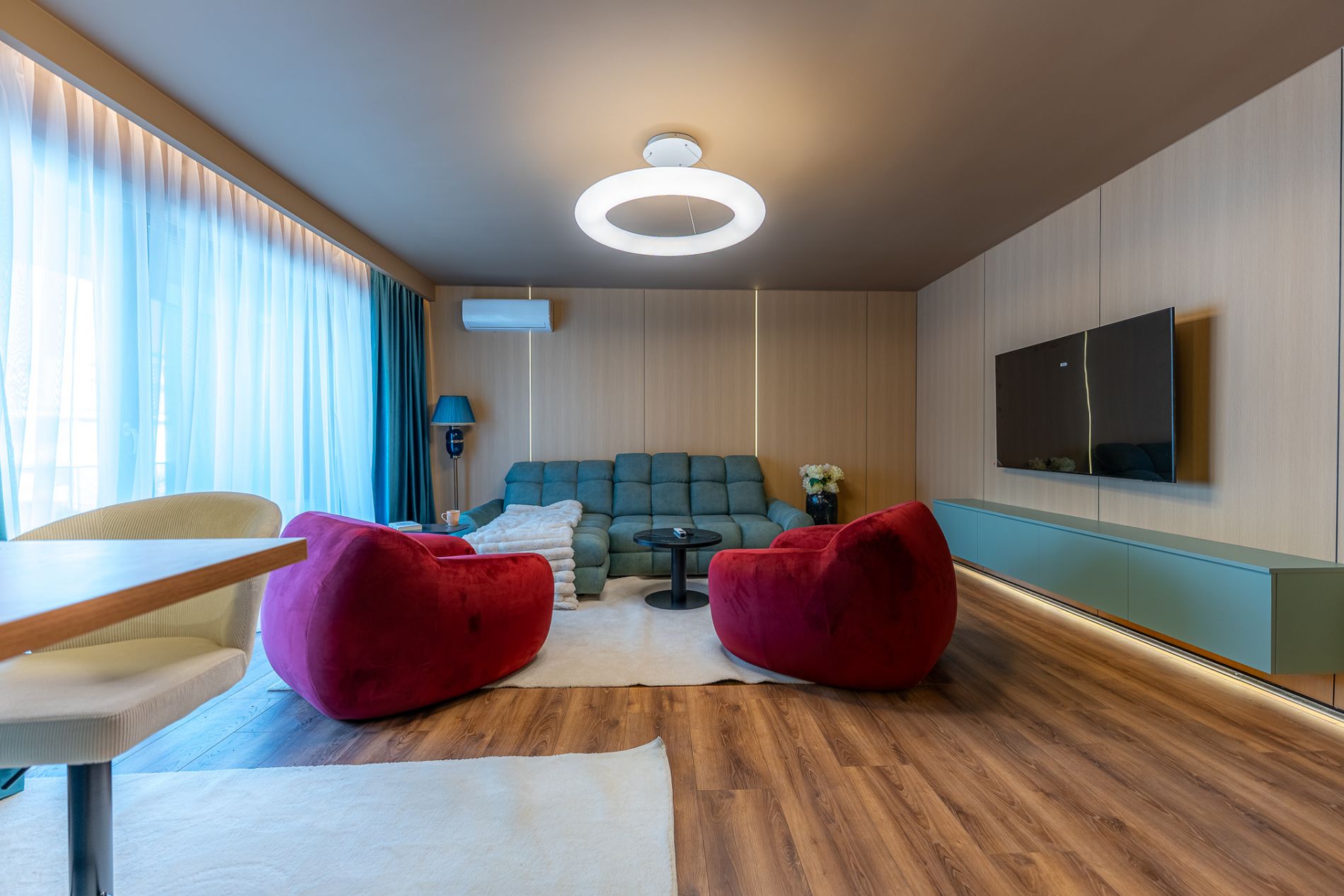 Imagine 4384