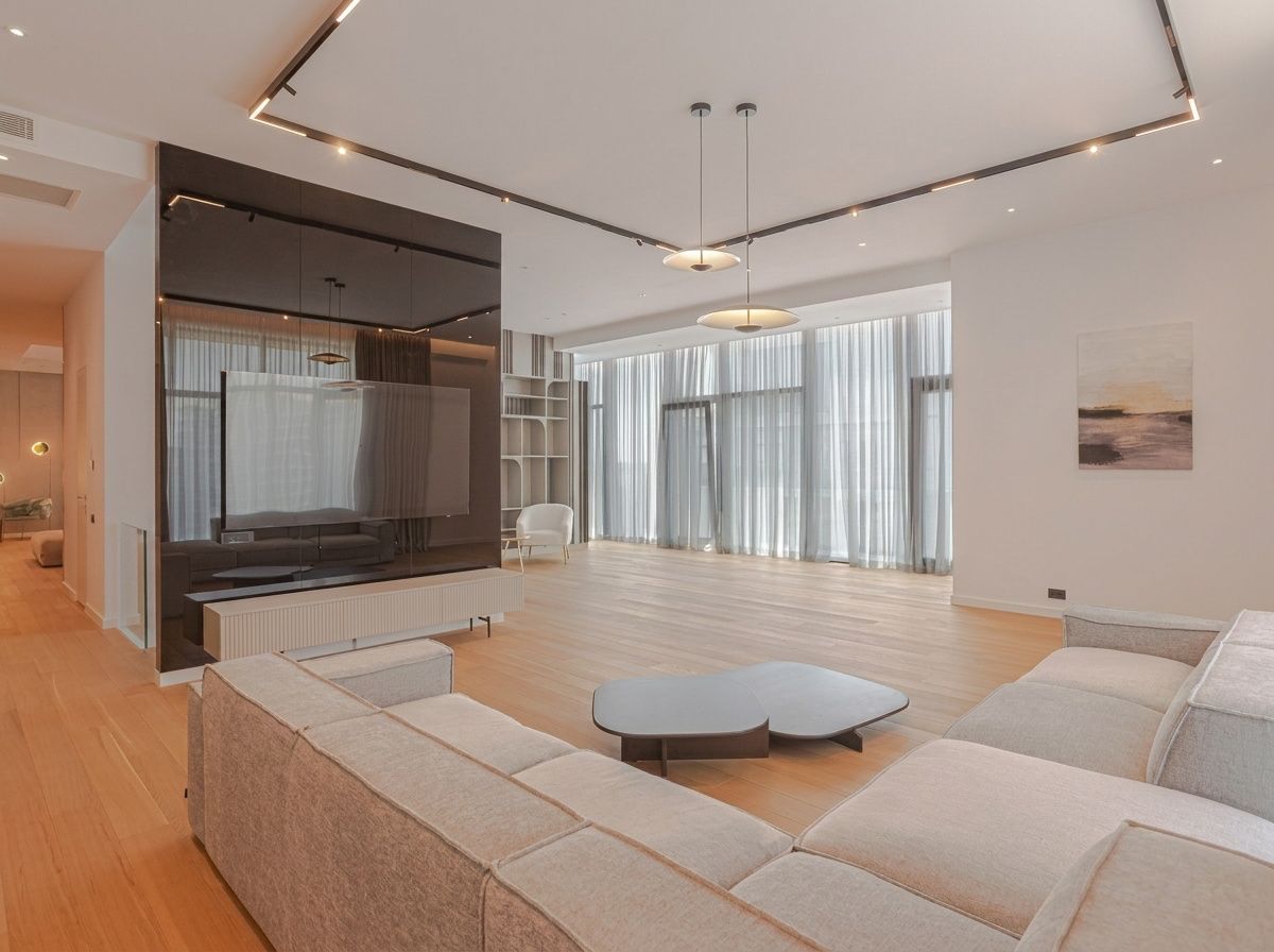 Duplex 310 mp, 4 camere + dining, One Herastrau Towers