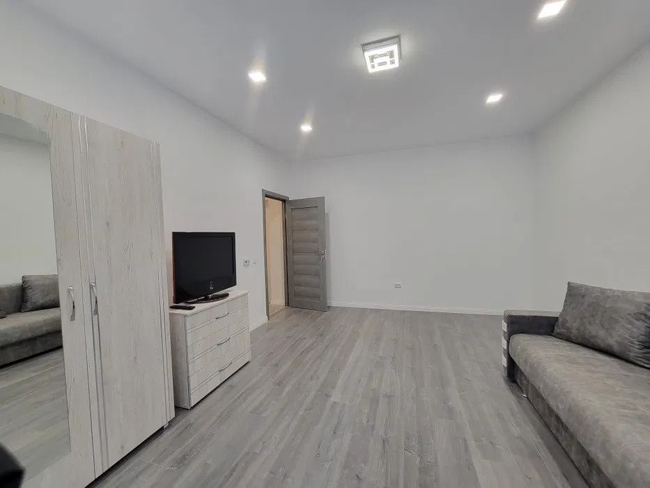 Apartement 2 camere modern Iris - foto 2