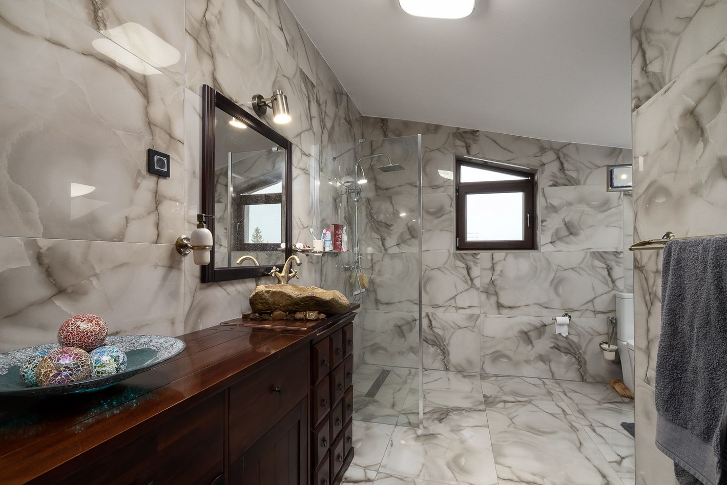 Imagine 825