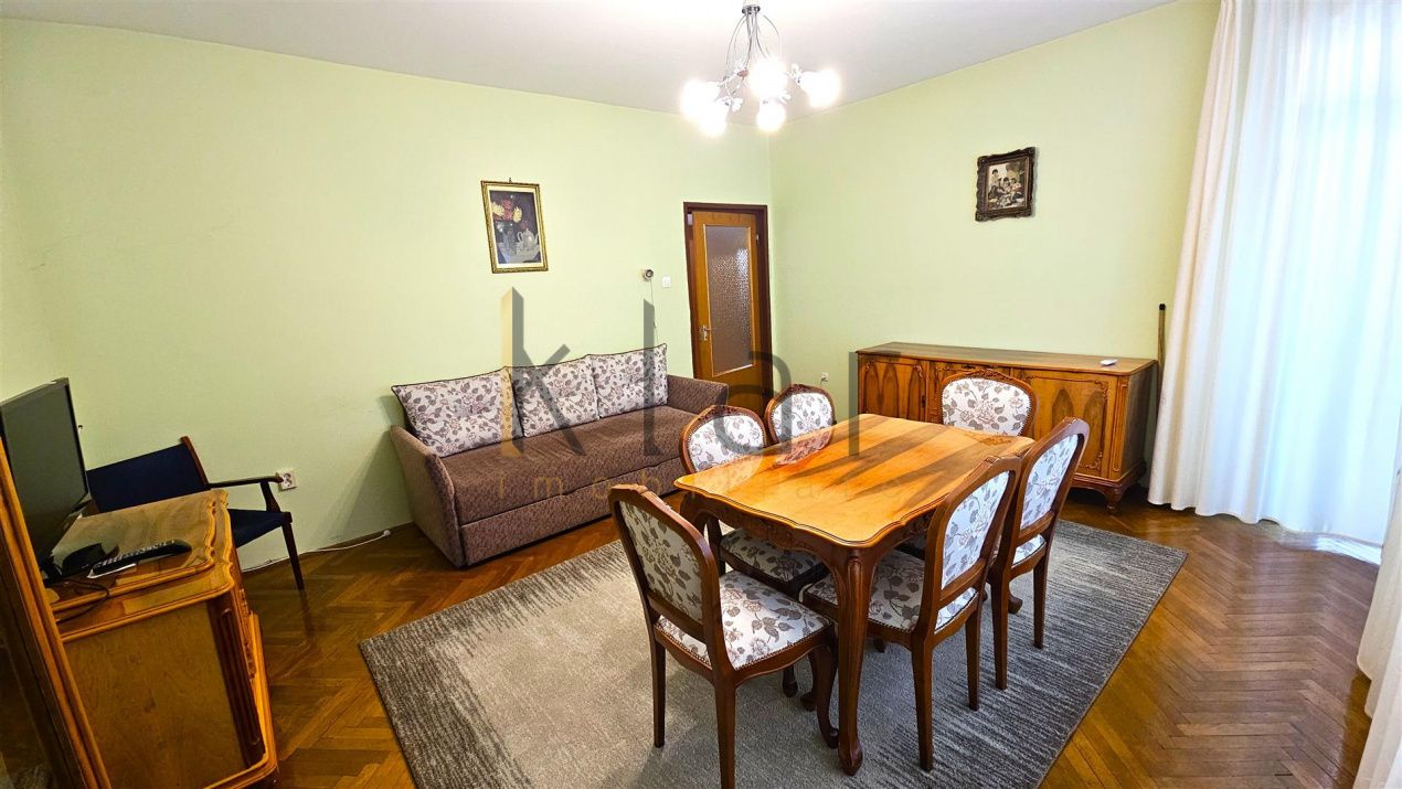 Apartament 3 camere 100mp,decomandat Hasdeu-500m de UMF — fotografia 1