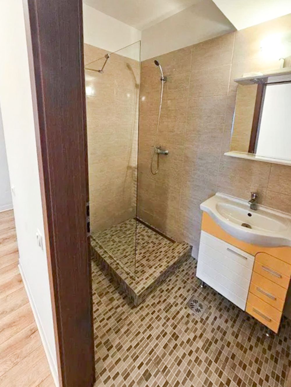 Apartament 3 camere | 2 bai | Modern | Iulius Mall | Parcare inclusa in pret - foto 5