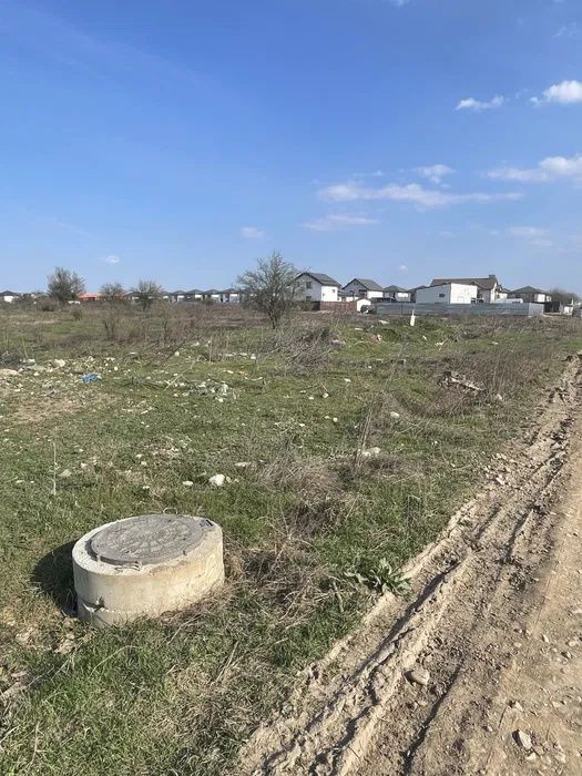 Teren Intravilan | Bragadiru-Safirului | 1300mp 