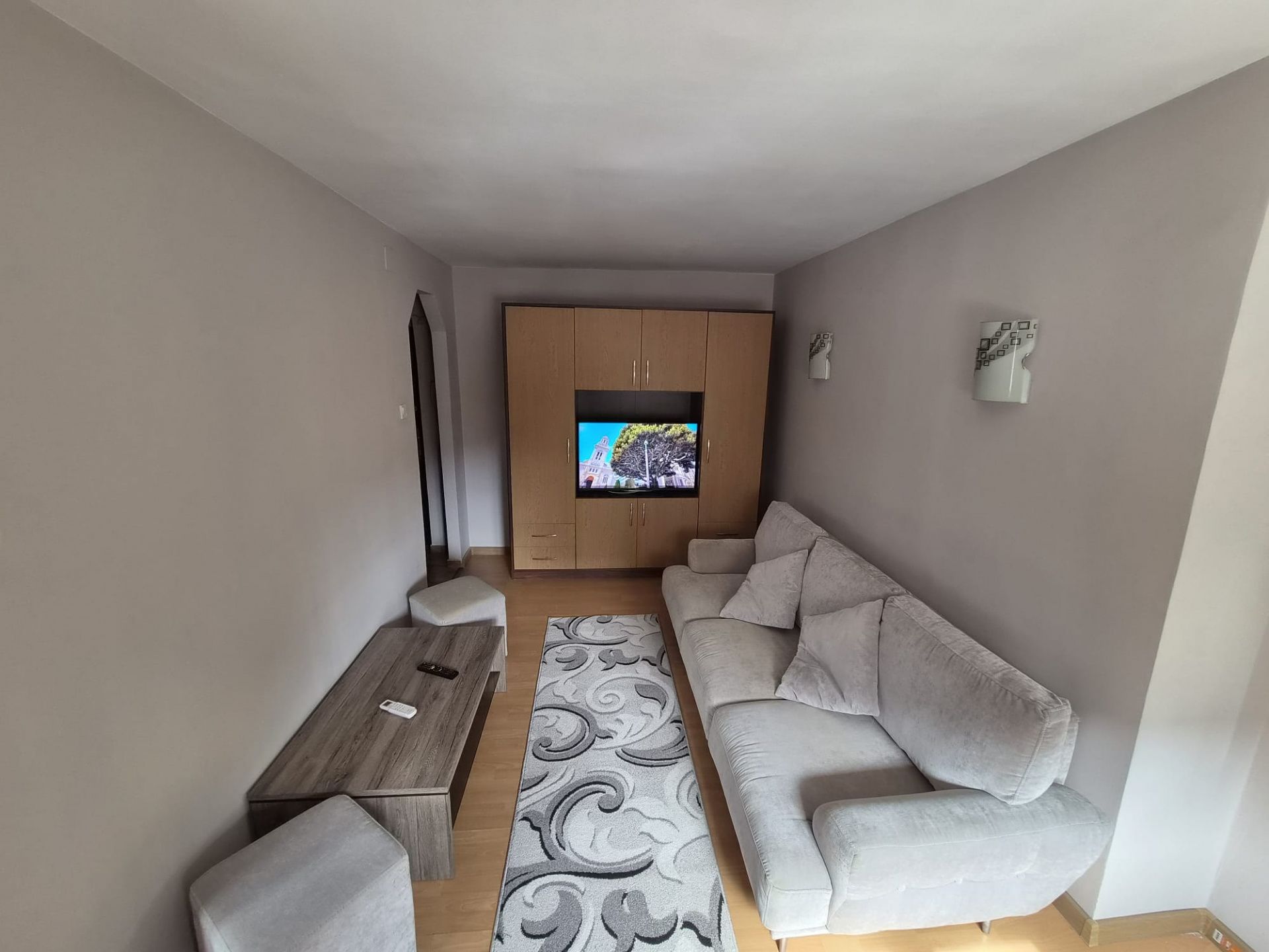 Garsoniera | Brancoveanu | Boiler | Metrou 1minut | Balcon | Bloc 1987