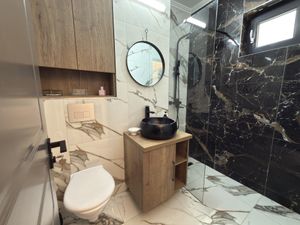 Imagine 233