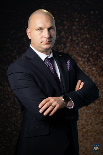 Toni Galu