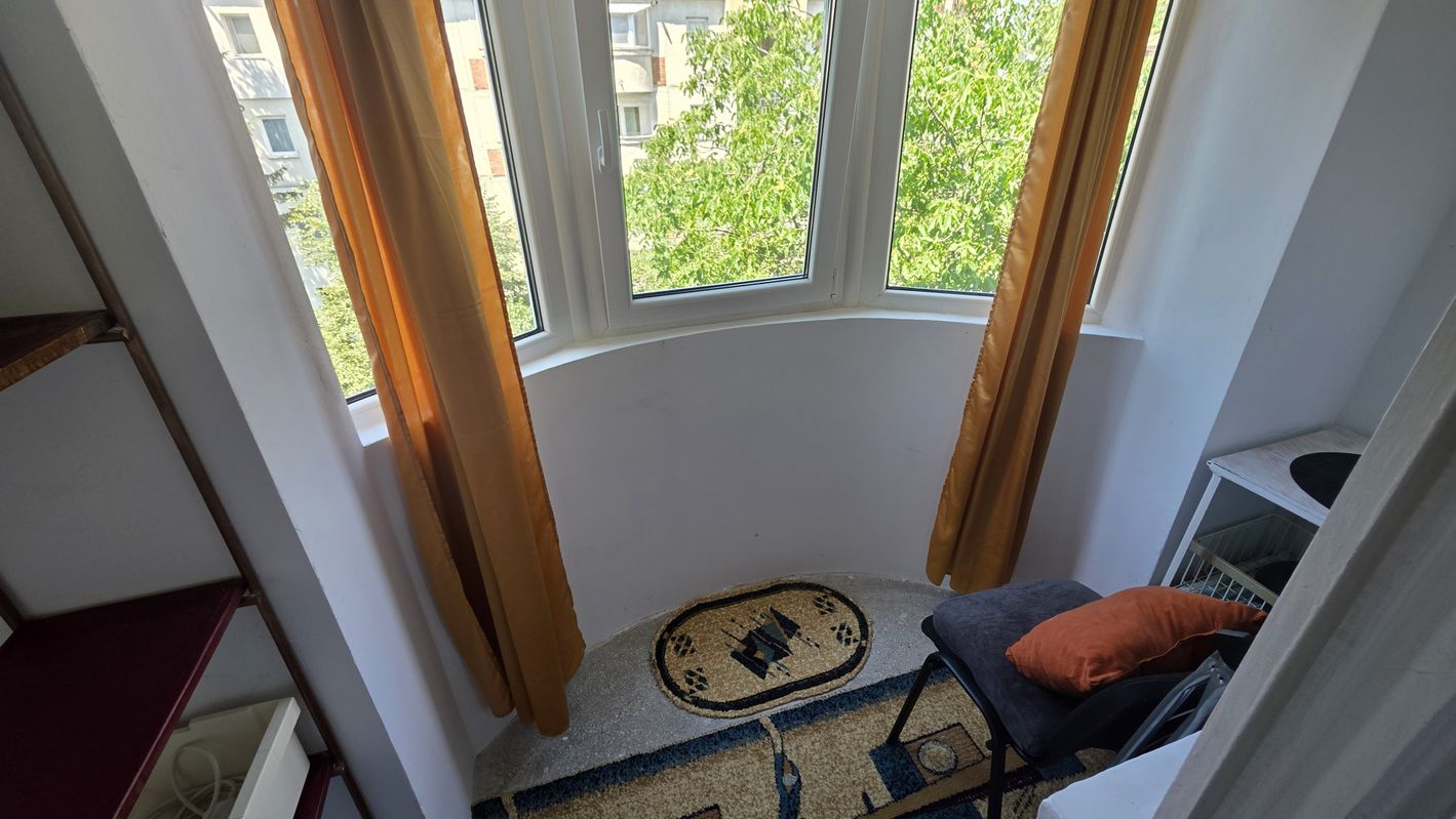 Imagine 6883