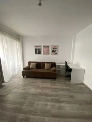 Imagine 8483