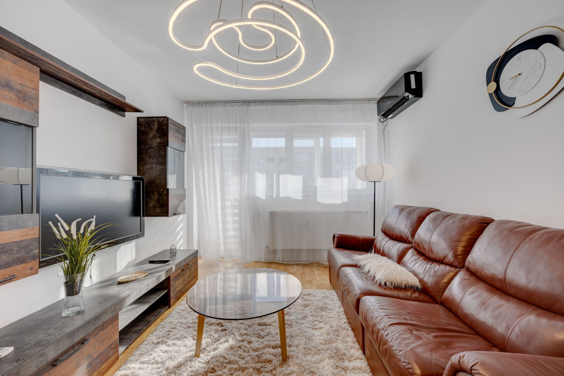 Apartament de 2 camere complet renovat, 5 min de metrou Obor!