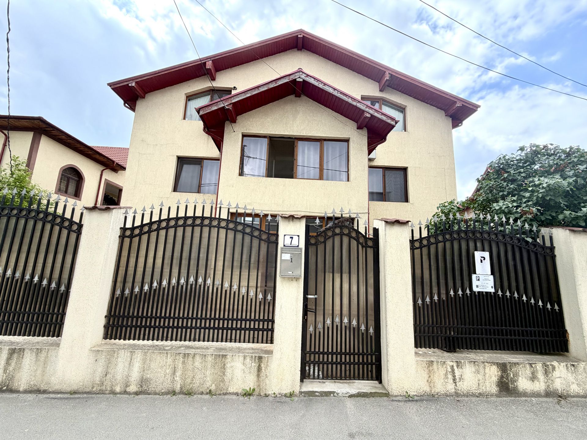 Apartament spațios în vilă | Str. Speranței nr. 7