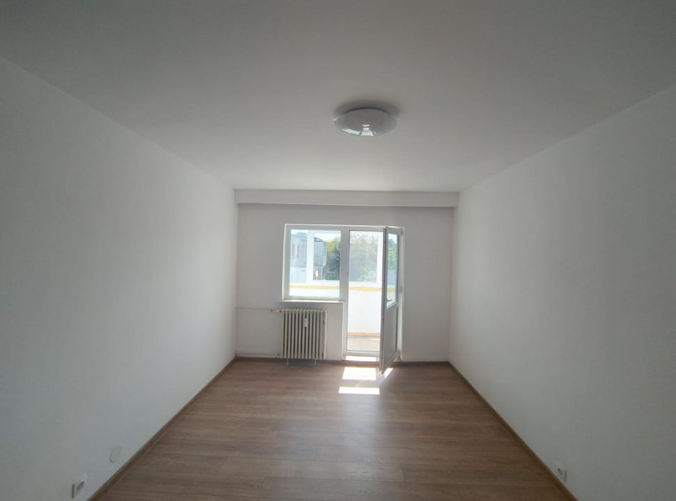 Apartament 3 camere Eremia Grigorescu