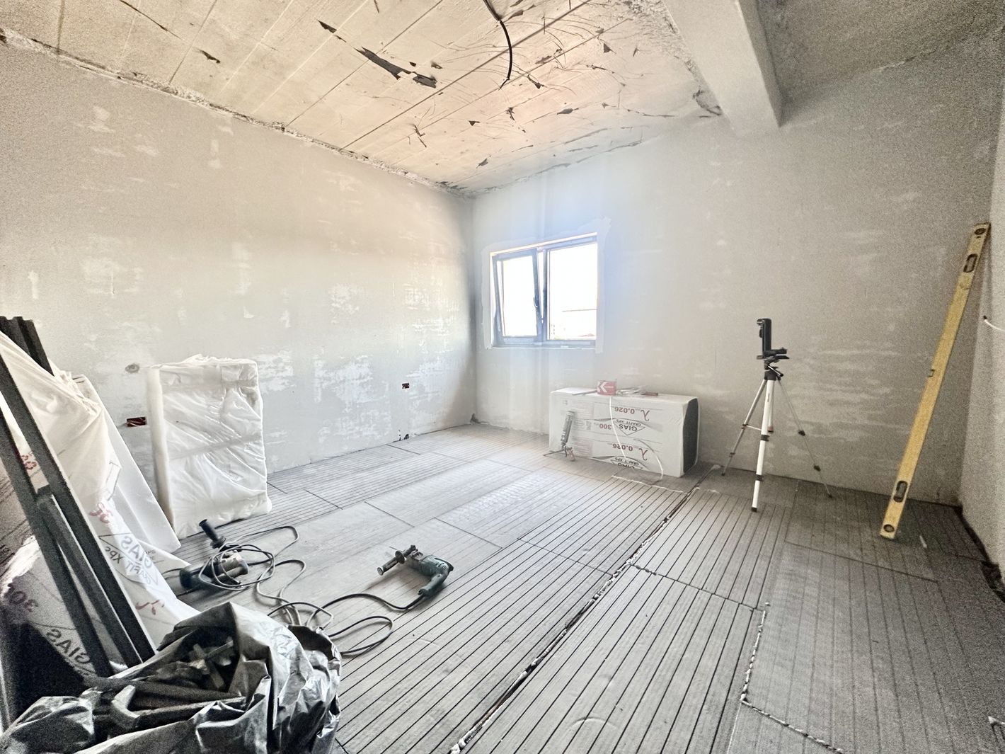Imagine 8022