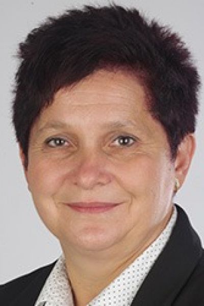 Eniko Korom