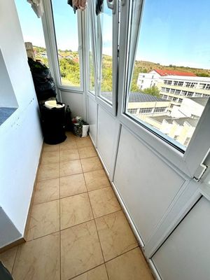Imagine 9877