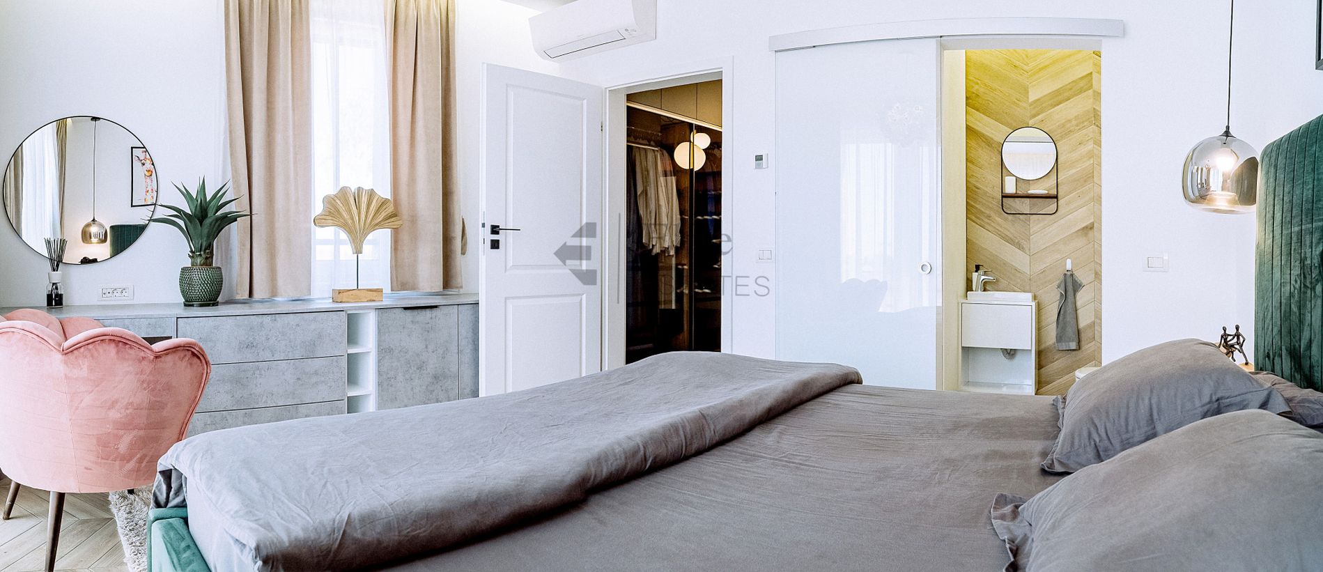 Imagine 1079
