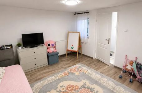 Casă cu 4 camere în zona Măgurele: locuință de 103 mp și curte