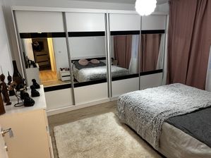 Imagine 8242