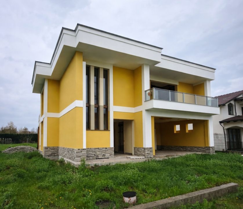 Casa individuala deosebita,4 camere,180 mp utili,590 mp terenMicesti