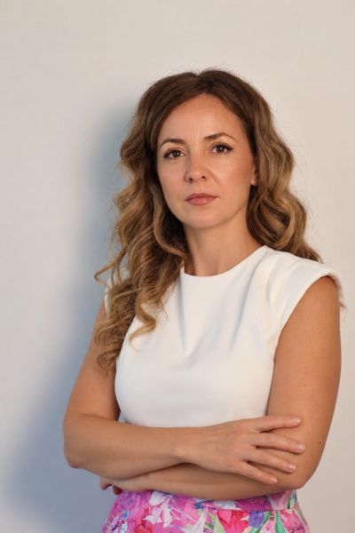 Alina Stroe