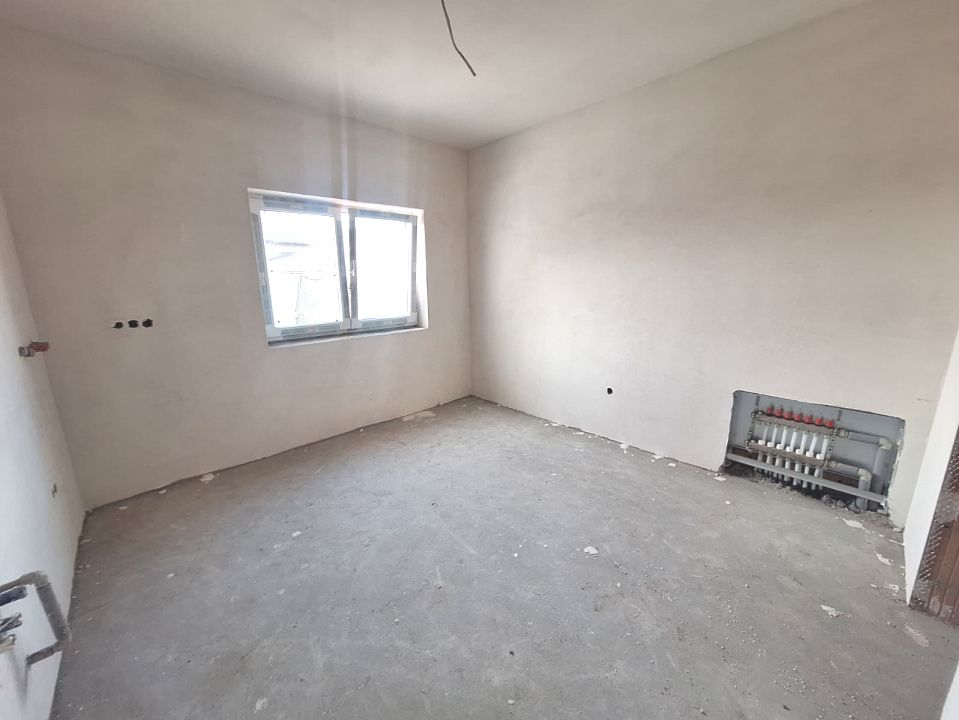 De vanzare apartament 2 camere in Selimbar