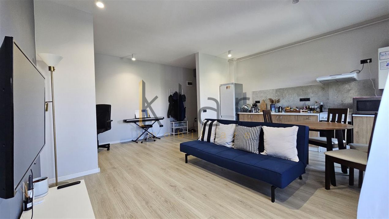 Apartament 2 camere 55mp,balcon,parcare,Gheorgheni Interservisan — fotografia 1
